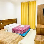 بيت ضيافة Milazzo 3*