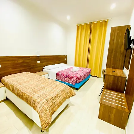 Milazzo 3* روما